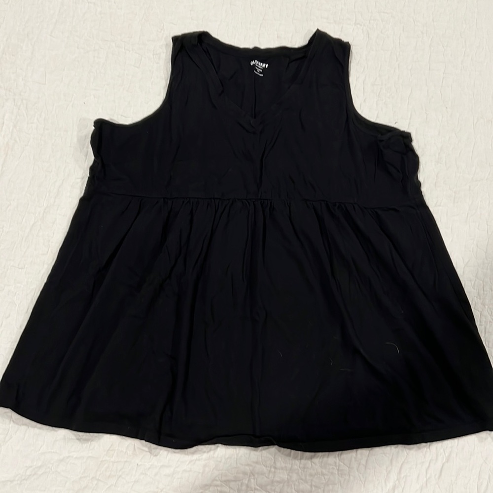 Old Navy Maternity EveryWear Sleeveless Peplum-Hem Top